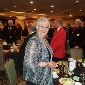 Meet your Posher, Donna